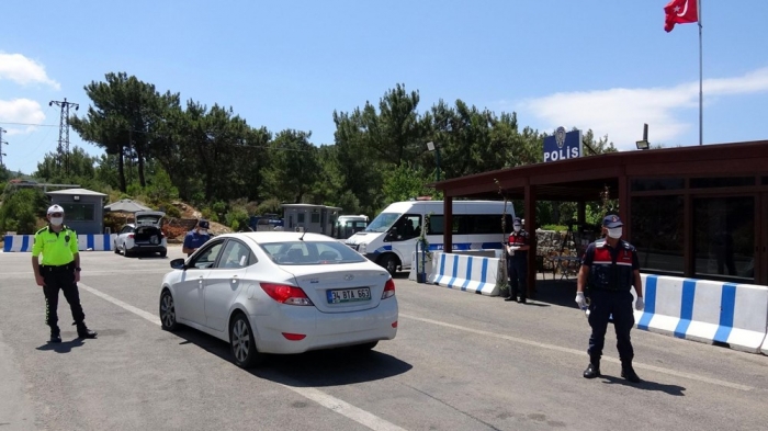 tatilcilerin bodrum a akın etmesi