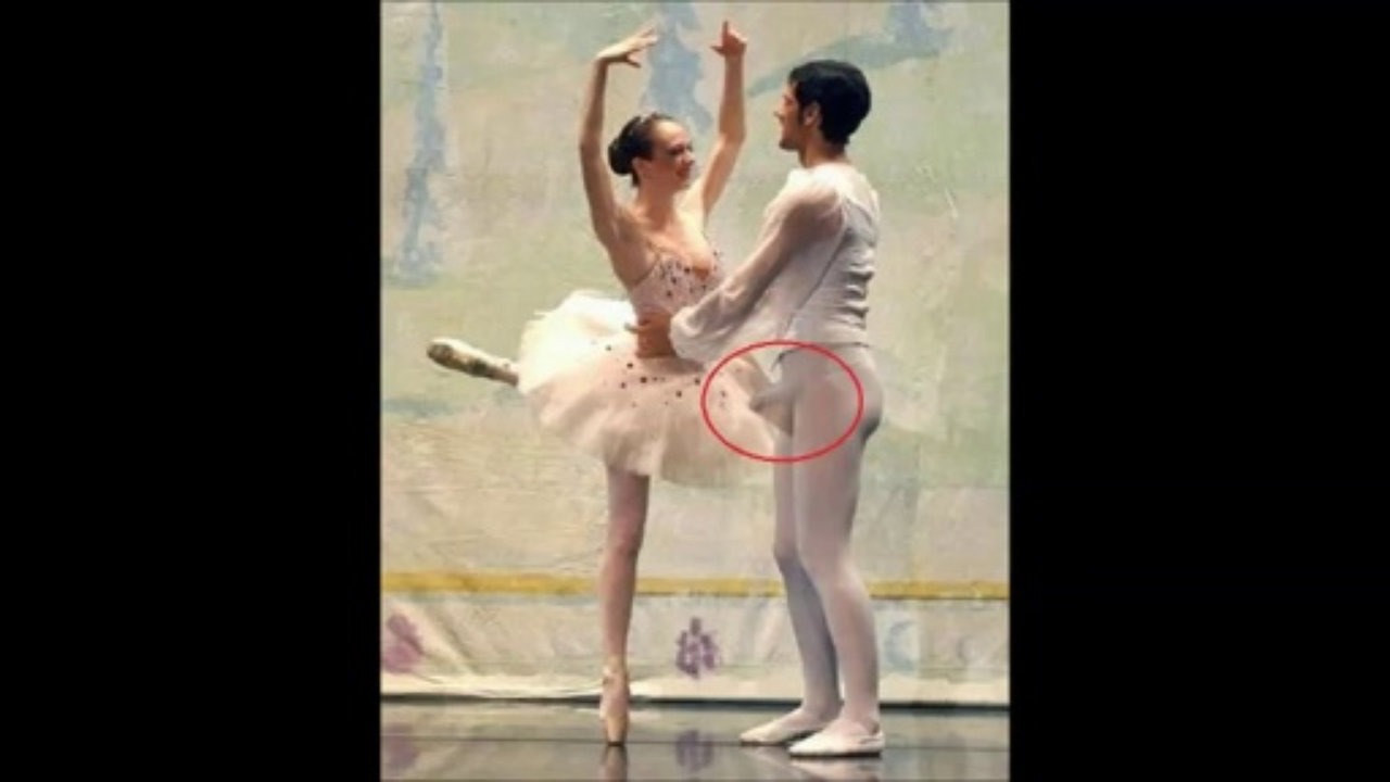 Танцовщица отсосала у своего партнёра за его старания на танцполе