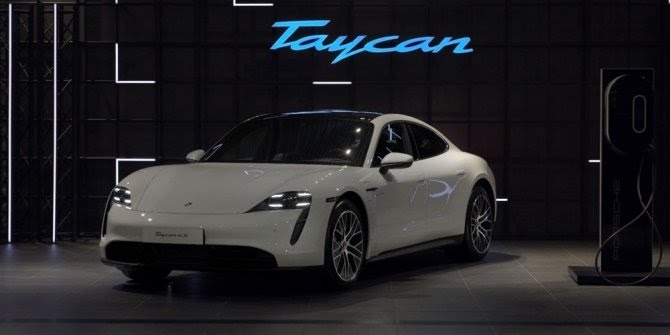 porsche un türkçe isimli elektrikli aracı