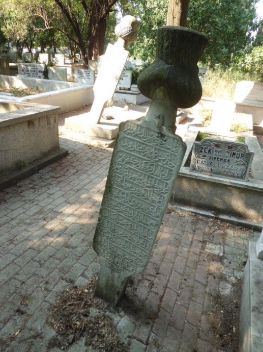 mezarlığa yol yapmak