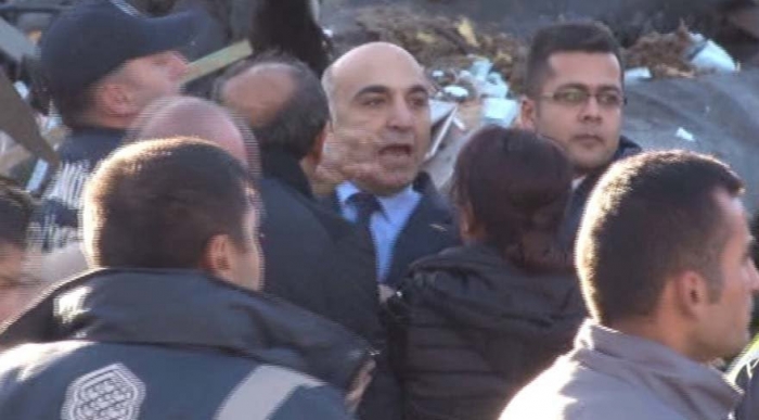 chp li bakırköy belediyesin de olaylı yıkım