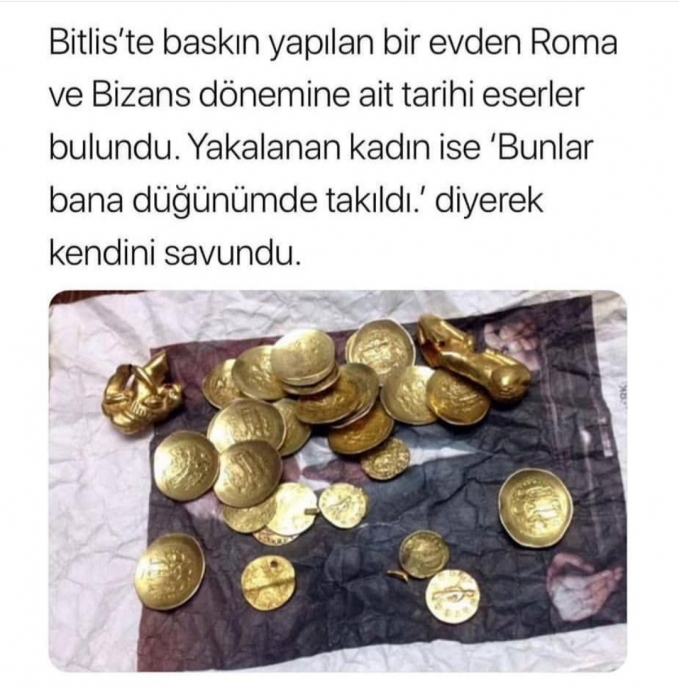 tarihi sikkeleri düğünümde taktılar diyen kadın