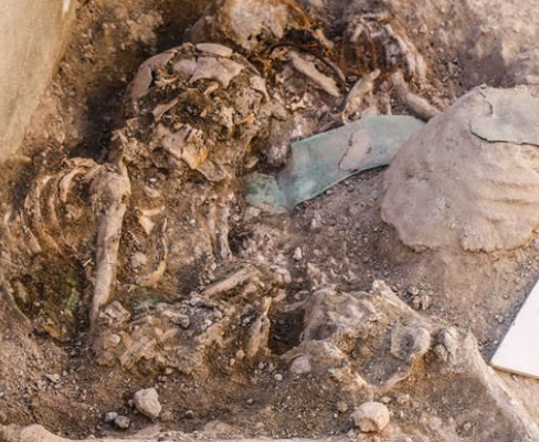 van da urartular a ait mezar bulunması