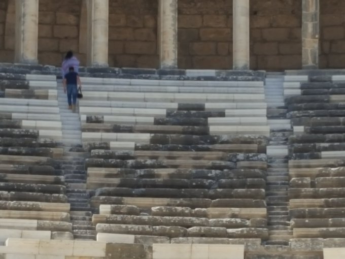 aspendos tiyatrosuna pvc gider borusu döşenmesi