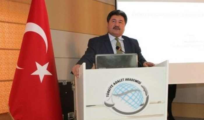 danıştay üyesinden kalayım mı gideyim mi anketi