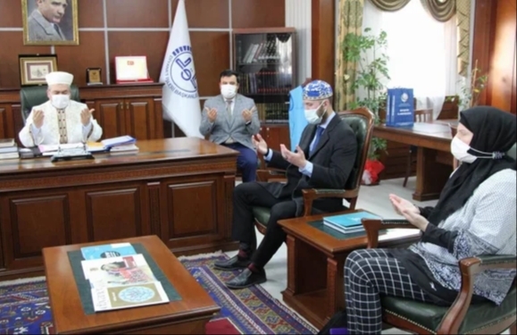 kapadokya da müslüman olan abd li anne ile oğlu