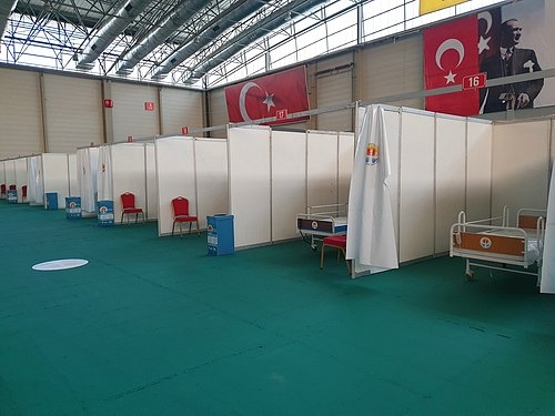 ekrem imamoğlu nun adana sahra hastanesine yatması