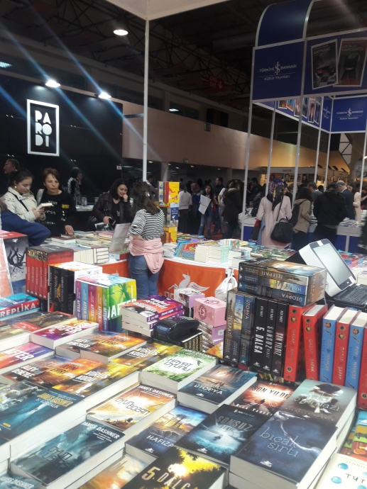 24 ncü izmir kitap fuarı