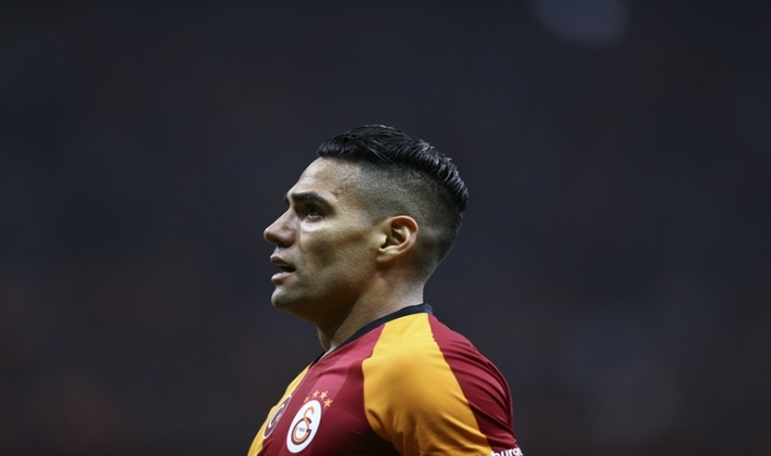 falcao nun sezonun ilk yarısını kapatması