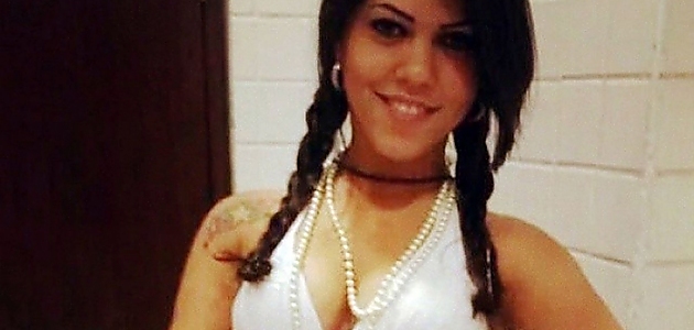 Instagram'ın En Kısa Fenomeni: Karina Lemos'un Hayretler İçinde Bakacağınız 17 Fotoğrafı