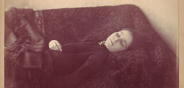Birbirinden İlginç ve Korkutucu Hikayeleri Olan 14 Ürpertici Fotoğraf Karesi