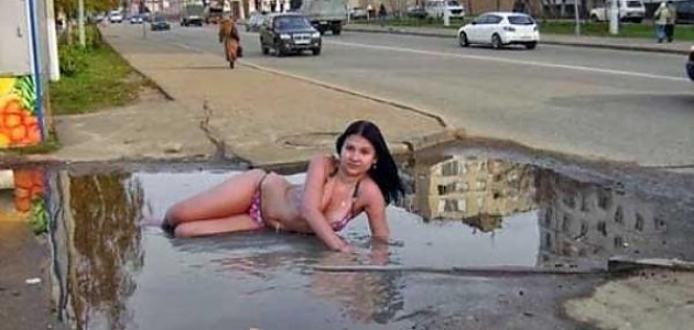 Seksi Görünmeye Çalışırken Birbirinden Rezil Durumlara Düşmüş 20 Kendini Bilmez Kadın