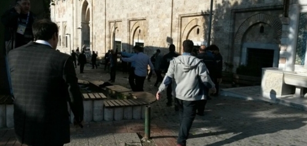 Bursa'da Canlı Bomba Kendini Patlattı