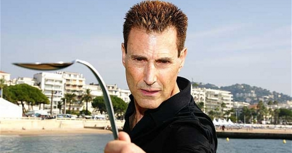 Uri Geller'in Zihin Okuyabildiğini Kanıtlayan CIA Deneyinden 6 İnanılmaz Başlık