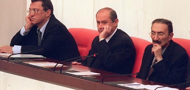 Koalisyon Hükümeti Döneminde Ülkenin Nasıl Bir Bataklık İçine Düştüğünü Hatırlatacak Çözüm Cumhurbaşkanlığı Dedirten 13 Bilgi