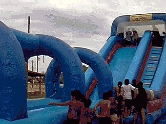 Su Kaydıraklarının Çok Tehlikeli Oyuncaklar Olduğunu Kanıtlayan 21 Gif