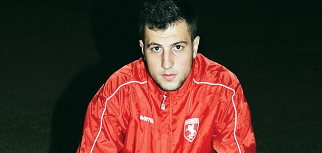 Samsunsporlu Ercan’ın babaanne acısı!