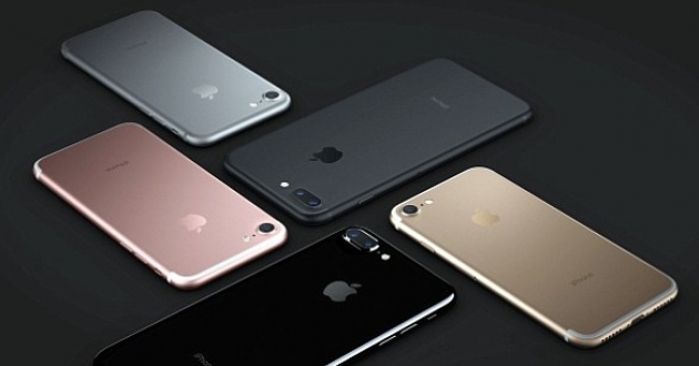 Apple Store'a Girip Bütün i Phoneları Parçalayan Adam