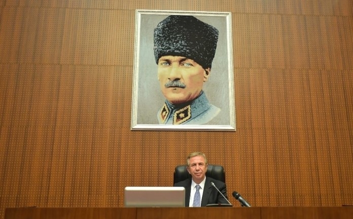 mansur yavaş