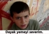 uyuyan babayı ayağından gıdıklamak / #1185561