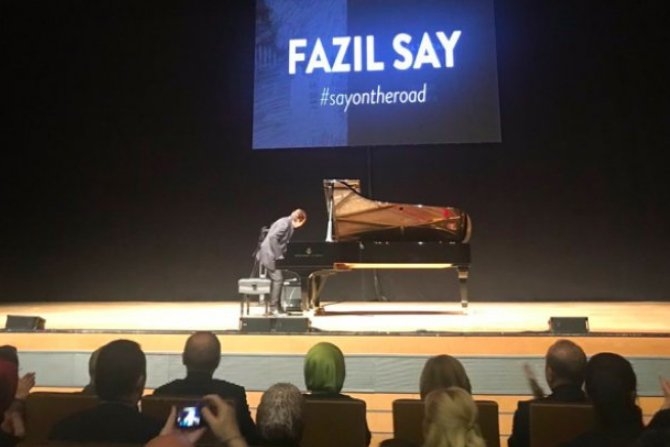 18 ocak 2019 rte nin fazıl say konserine gitmesi