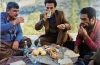 1975 yılında silifke de rakı içen dayılar / #2154991