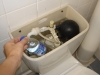 tuvalet sifonuna pet şişe koyarak tasarruf etmek