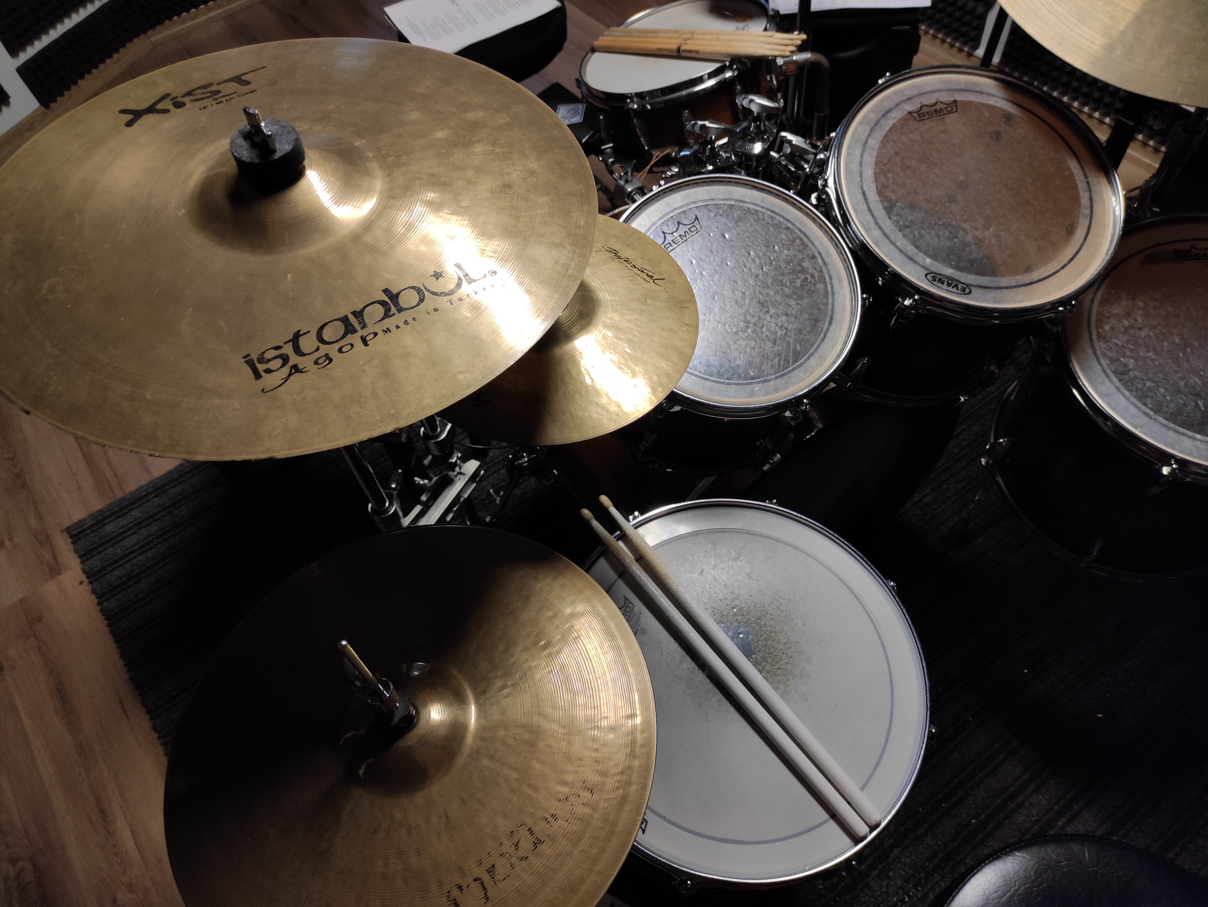 istanbul agop zilleri 2097955 uludağ sözlük galeri