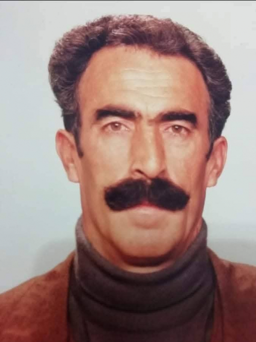 sarı mercedes filmindeki kamyon şoförü