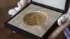 nobel nickli yazar / #2208481