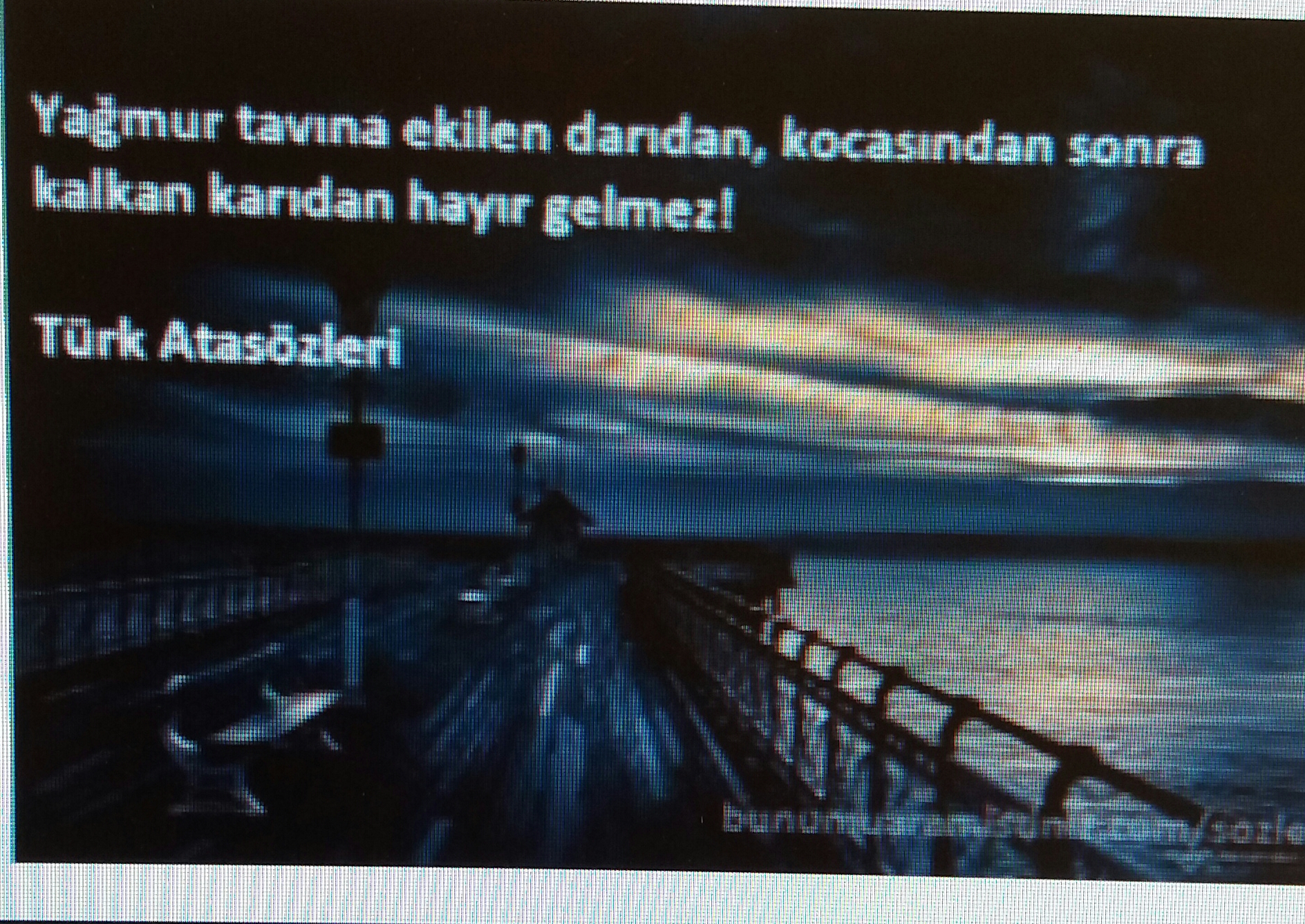 güzel kız görüntüleri öykü karayel gözleri lens mi
