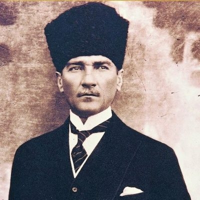vefat etmiş en karizma lider