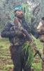 taze soğan ile kamuflaj yapan ypg li kürt / #1643254