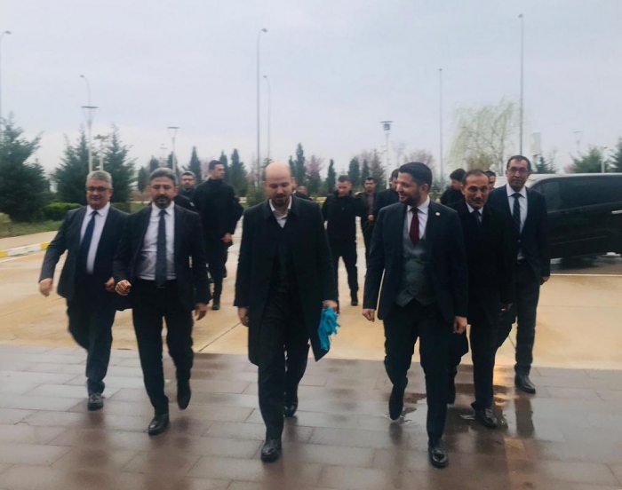 hazırola geçip bilal i bekleyen adıyaman protokolü