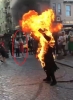 galata kulesinin önünde kendini yakan adam / #2232386