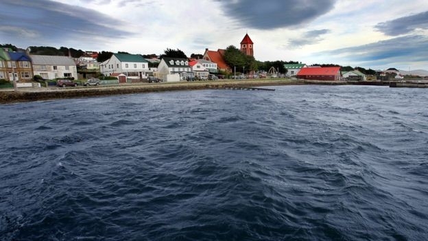 falkland adalarına göç etmek