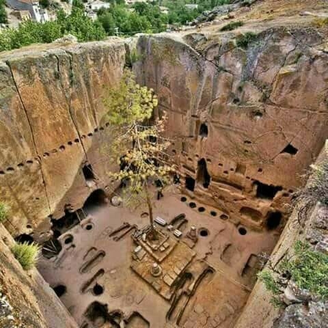 niğde gümüşler manastırı