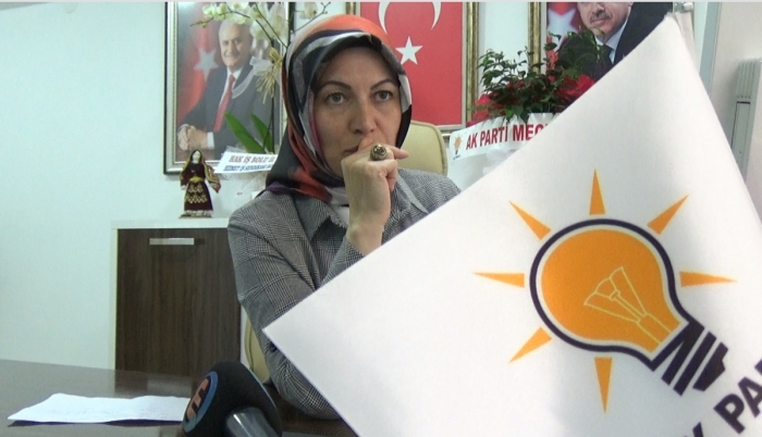 belediyeden maaş alan akp kadın kolu başkanı