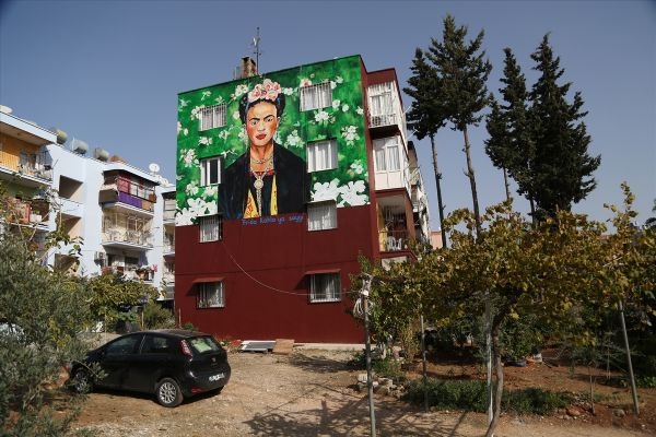 toroslar belediyesinin bina dış cephe uygulaması