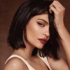 kylie jenner vs kendall jenner / #2076986