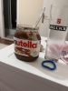 gece gece nutella kaşıklayan erkeğin namusu