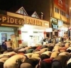 toplu şükür namazı kılan bayburtlular / #1395420