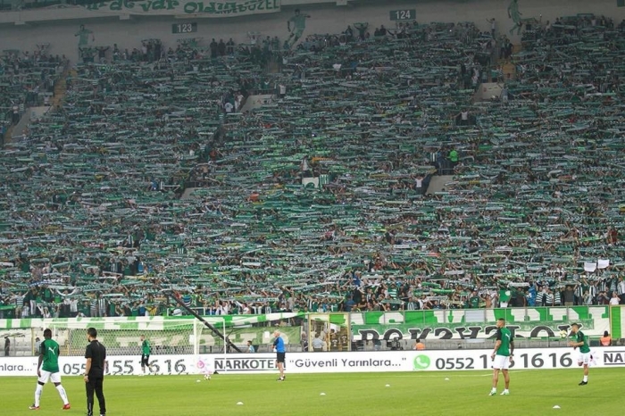 bursaspor taraftarının yaptığı koreografi