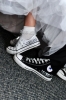 gelinlik altına converse giymek / #1204075