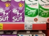 sütlerin 5 lira olmasını dert etmeyen halk / #1886053