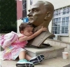 atatürk heykeline sarılan çocuk / #1842180