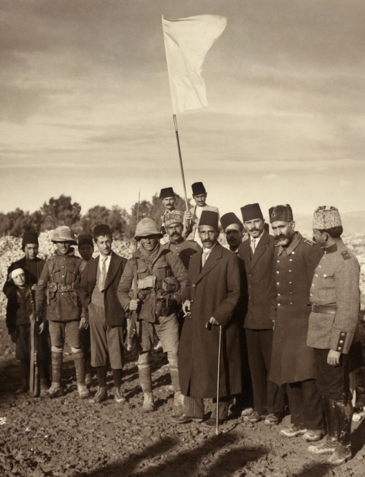 m kamal in kudüs ü ingilizlere teslim etmesi