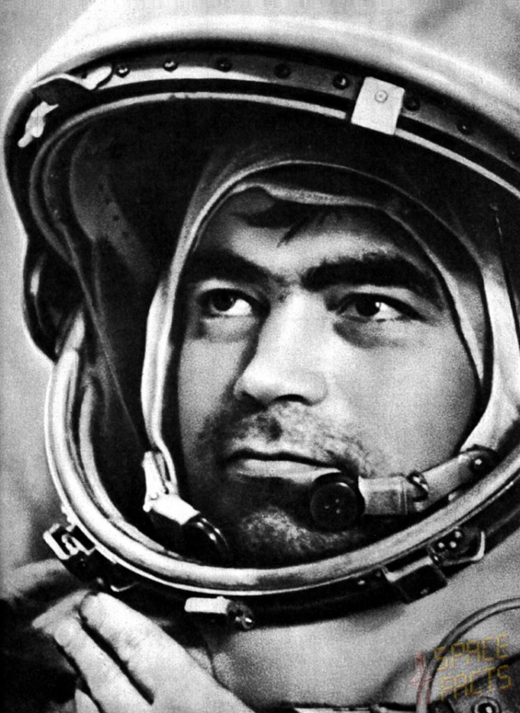 uzaya çıkan ilk türk - uludağ sözlük