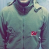 askerliğini komando olarak yapmış yazarlar / #1409397