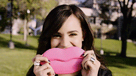 sofia carson